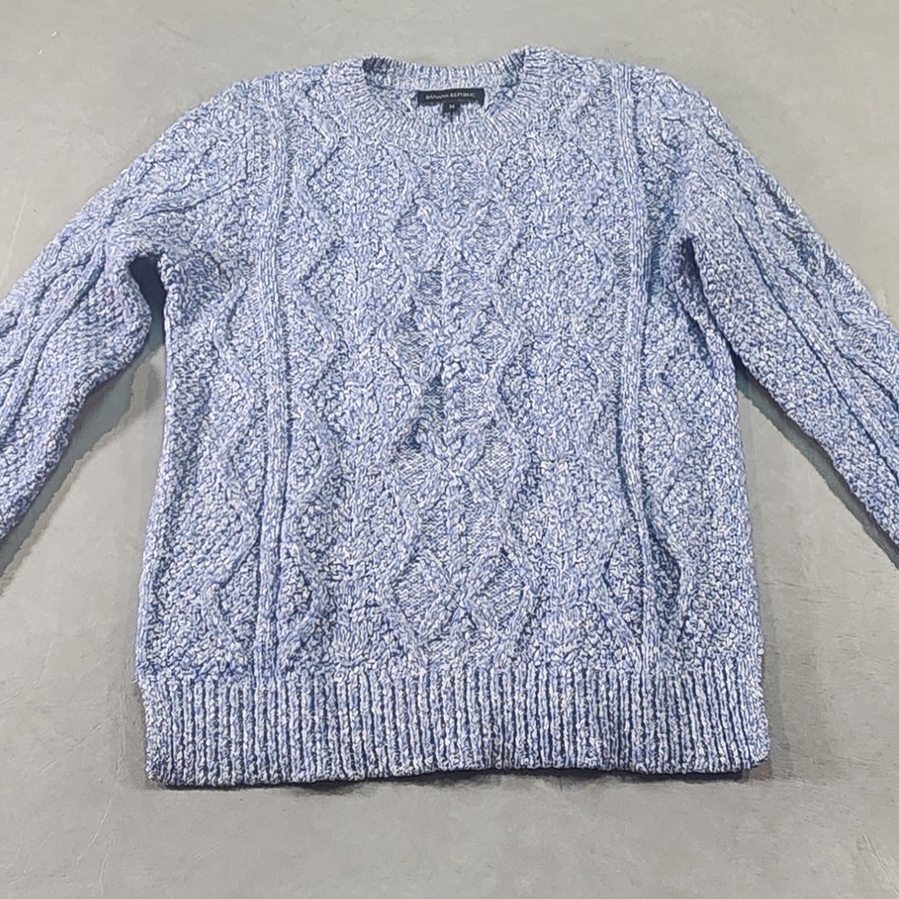 Banana Republic Women's Light Blue Crewneck Sweater